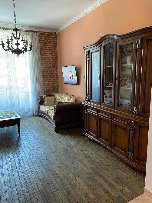 Оренда 2 кім квартири вул. Короленка , 5 хв до площі Ринок Львов - изображение 5