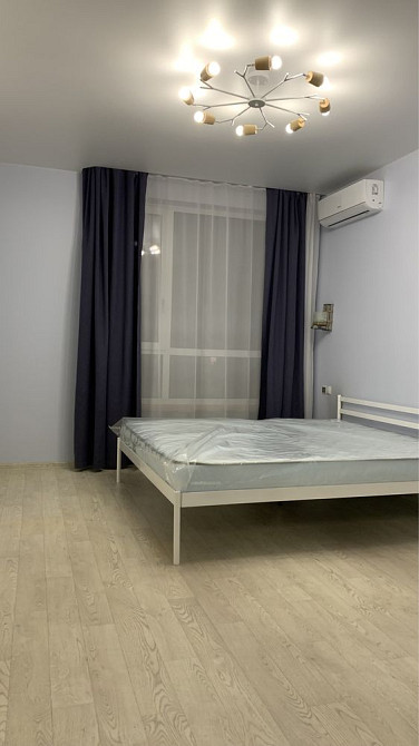 ЖК Заречный 2-ком. Торг . Киев - изображение 1