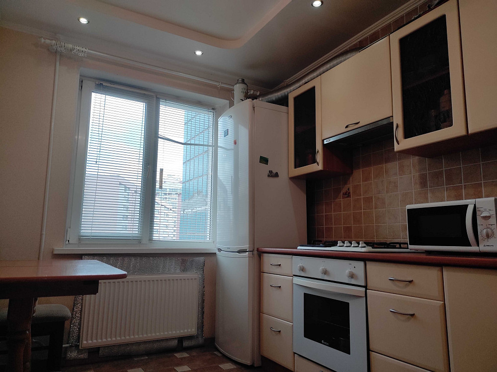 СРОЧНАЯ аренда 3 х комн квартиры ЦЕНТР Мытница Черкассы - изображение 2