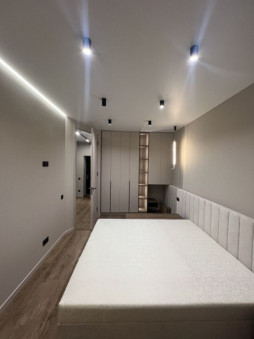 Продається стильна 1к квартира з новим ремонтом в ЖК Софія Резиденс Софиевская Борщаговка - изображение 4