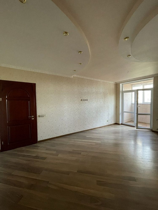 Продам квартиру по вул. Шептицького 10, метро Лівобережна Киев - изображение 6