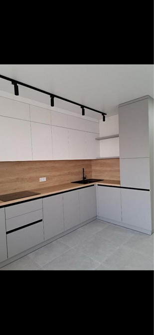 В продаже евродвушка с хорошим ремонтом на Сахарова Лески  - изображение 2