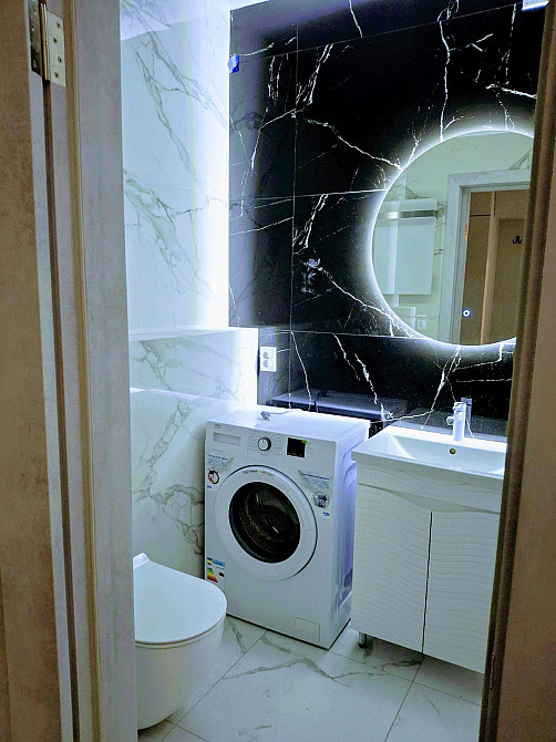 Оренда стильної 2к. НОВОБУДОВИ в центрі! Ровно - изображение 2