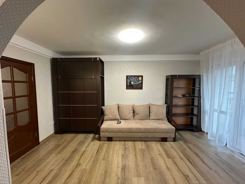 Оренда 2к квартири на Печерську, вул. Василя Тютюнника Киев - изображение 2