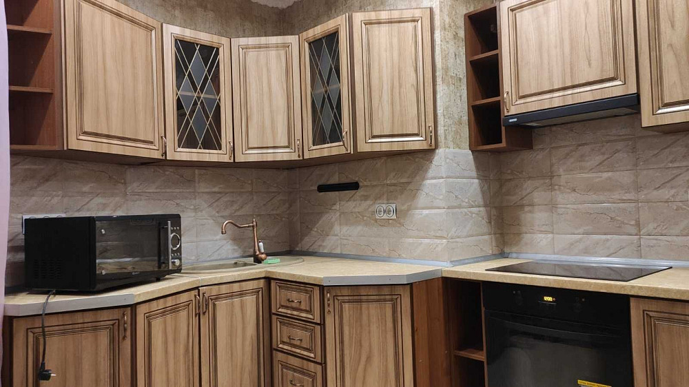 Однокімнатна З Ремонтом Біля Метро Бориспільська, ЖК Східна Брама Киев - изображение 1