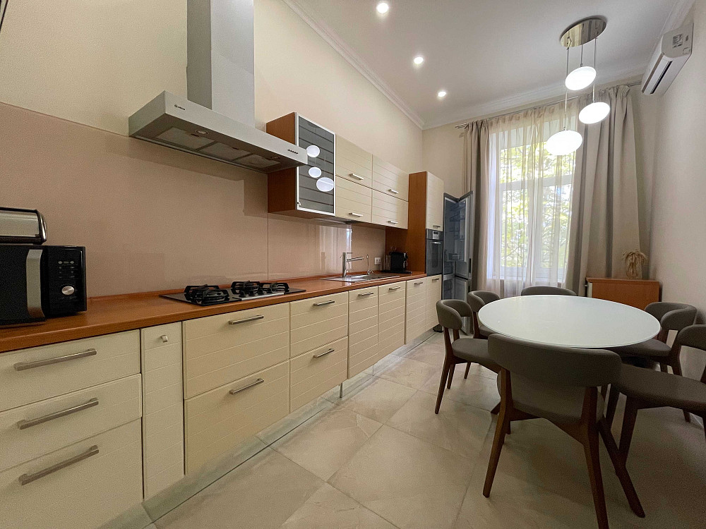 Здам 3 кімн. історичній частині міста на вул. Січових Стрільців 10. Киев - изображение 7