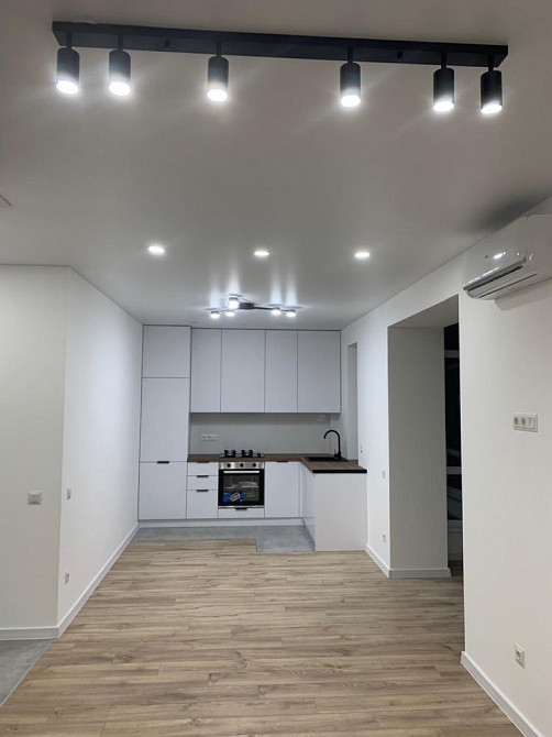 Продам квартиру з ремонтом в центрі Івано-Франківська ( власник) Ивано-Франковск - изображение 1