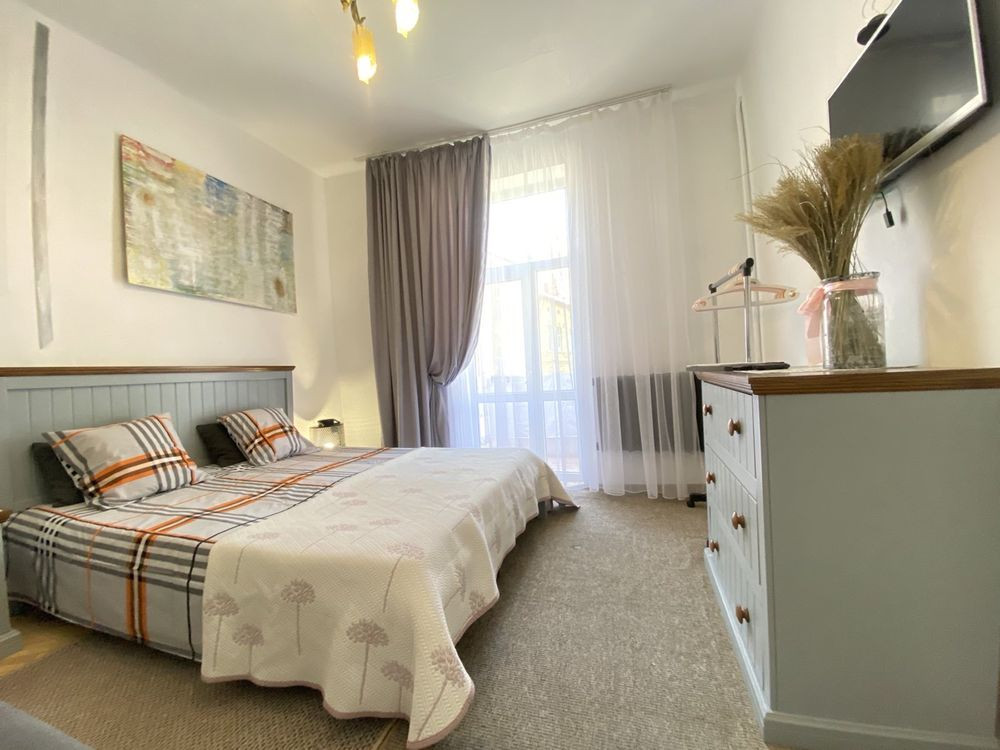 Оренда 2-ох кімнатної квартири в центрі Львова по вулиці Ужгородська Львів - зображення 1