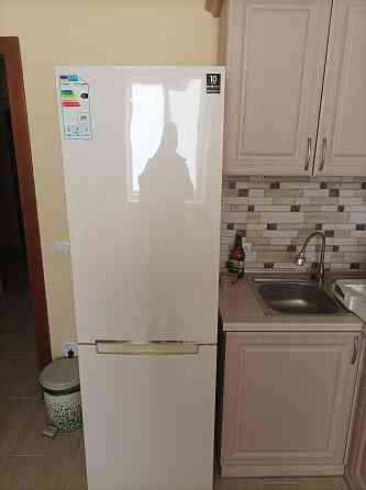 Здається вперше в новобудові двох кімнатна квартира. Мукачево