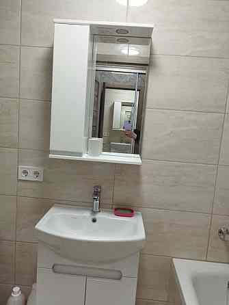 Сдаю квартиру ул Боровского 1/17
 ЖК золотые столбы 
 2 этаж
 Студия Одеса