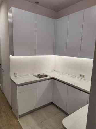 Сдаю квартиру ул Боровского 1/17
 ЖК золотые столбы 
 2 этаж
 Студия Одеса