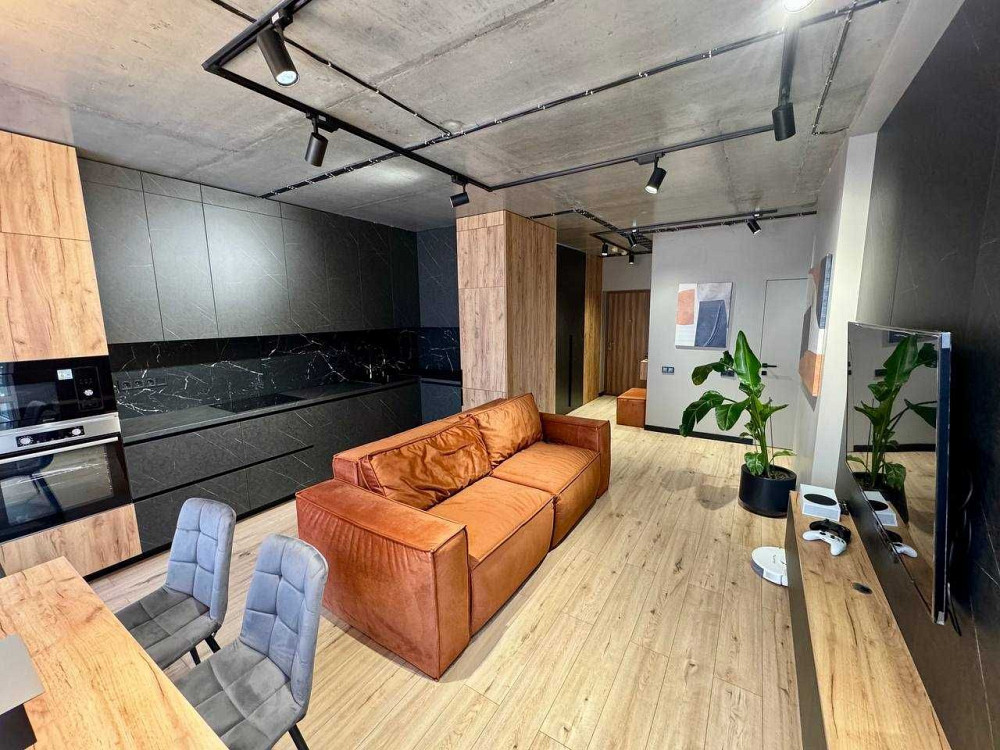 Продаж. Видова внутрішня 2к квартира. Варшавський Плюс. Олеся 8/17. Киев - изображение 2