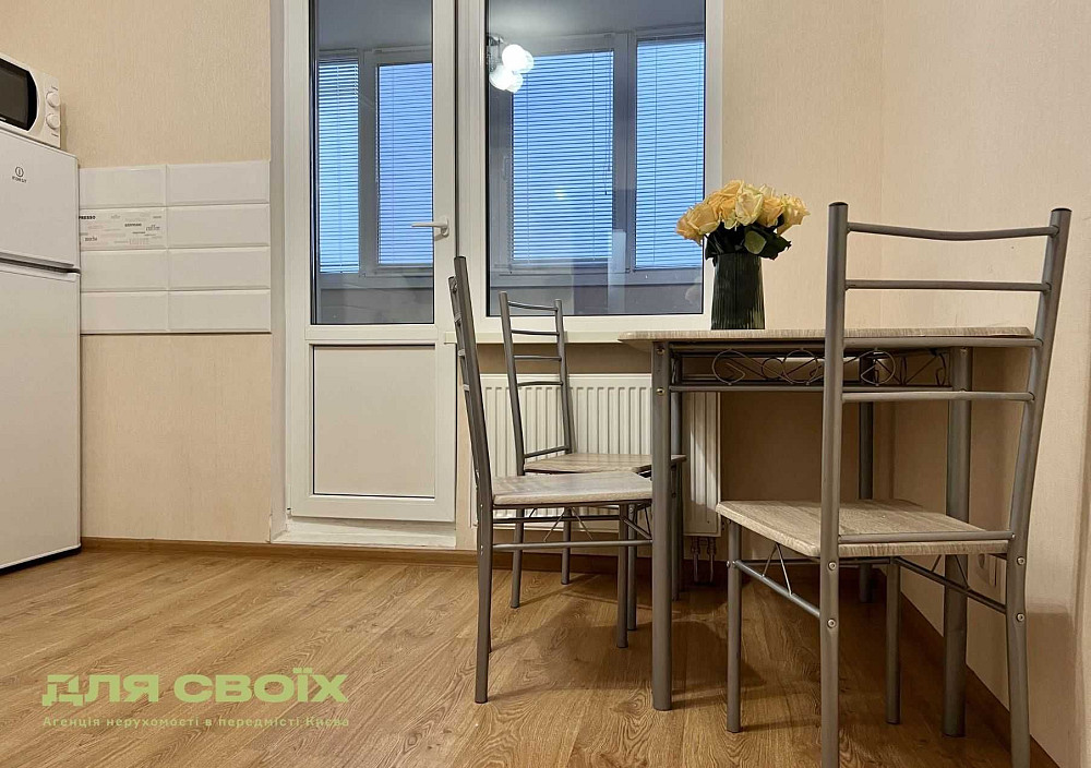 Продається 2к квартира з ремонтом / ЖК The Lakes / м. Деміївська Киев - изображение 2