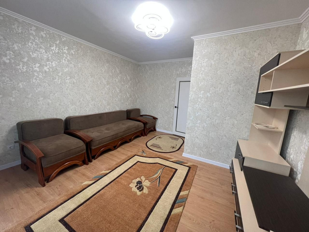 Оренда квартири довгостроково Старокостянтинів - зображення 1