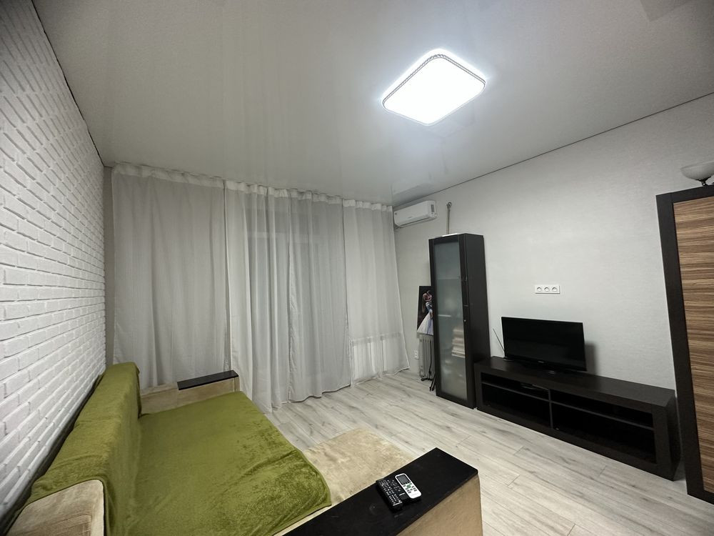 Затишна квартира у центрі соц. міста Кривий Ріг - зображення 1