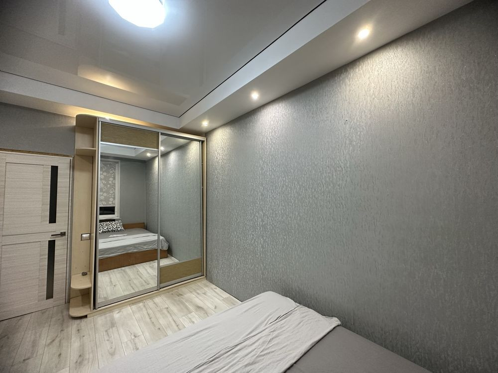 Затишна квартира у центрі соц. міста Кривий Ріг - зображення 4