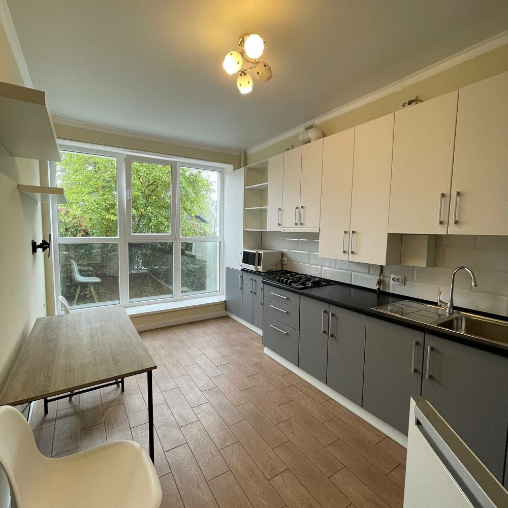 Дуже простора квартира Центральний парк! Ірпінь - зображення 1