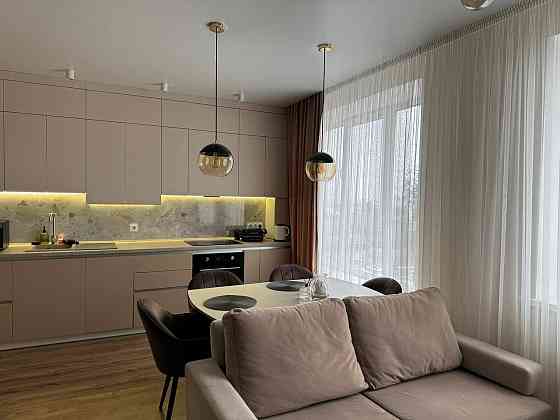 Євро 2к квартира з ремонтом, всіма меблями та технікою! Гостомель