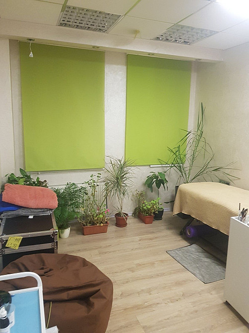 Власник, Комфорт Таун, квартира с арендаторами под комерцию, салон Киев - изображение 1