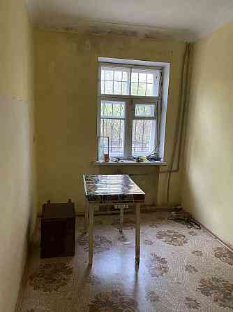 Продам 2х ком , тихий центр Кам`янське (Запорізька обл.)