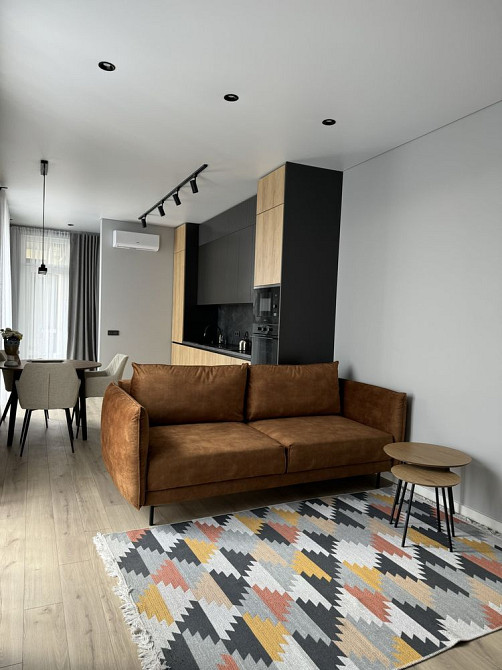 Оренда шикарної 1,5 кімнатної квартири Ужгород - зображення 2