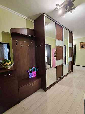 Новий ЖК, метро Житомирська, три окремі кімнати, ліс, спокій, Чайки Kyiv