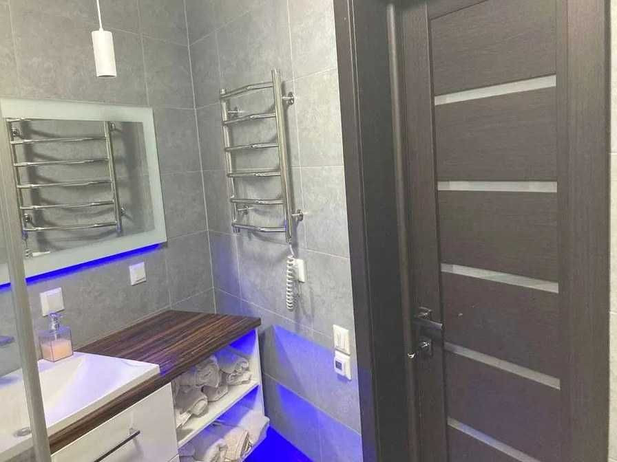 Трьокімнатна з усіма зручностями Kyiv - photo 8