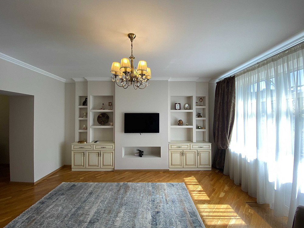 Здається в оренду квартира в історичному центрі міста Ивано-Франковск - изображение 8