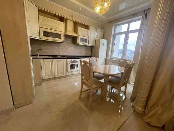 Оренда великої 1 кімнатної квартири на Чорновола в новобудові Львів