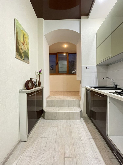 Двушка.Центр Запорожья.Днепровский район Запоріжжя - зображення 2