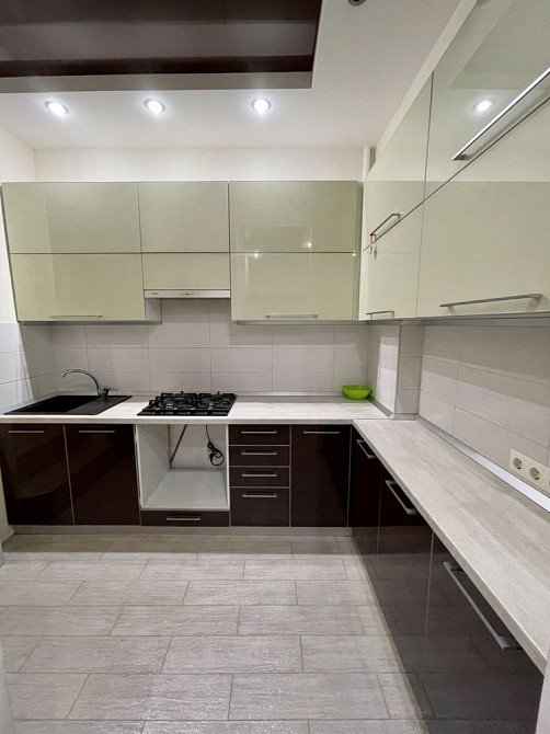 Двушка.Центр Запорожья.Днепровский район Запоріжжя - зображення 1