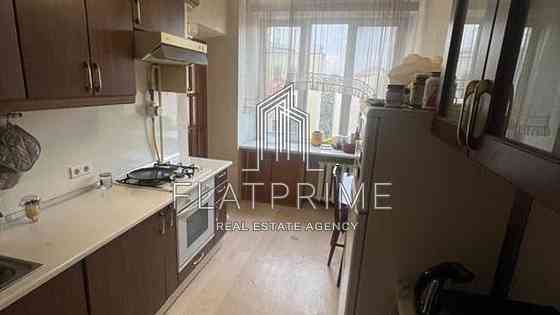 77.3м2  3к Іринінська 1/3 Шевченківський центр Золоті Ворота Майдан Киев