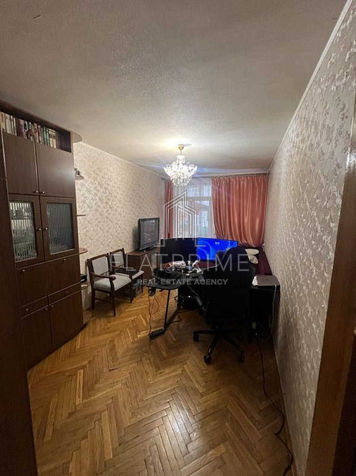 77.3м2  3к Іринінська 1/3 Шевченківський центр Золоті Ворота Майдан Киев - изображение 7