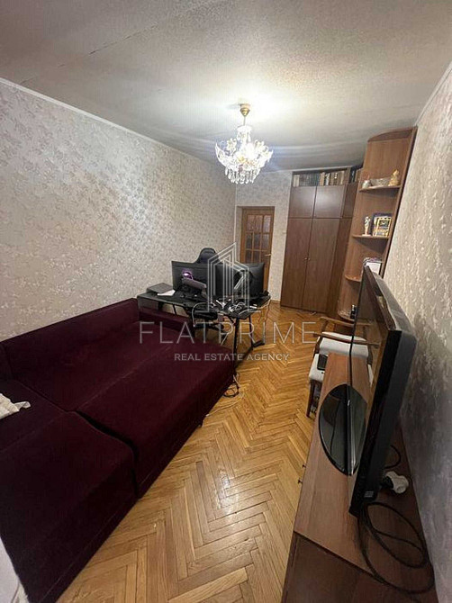 77.3м2  3к Іринінська 1/3 Шевченківський центр Золоті Ворота Майдан Киев - изображение 8