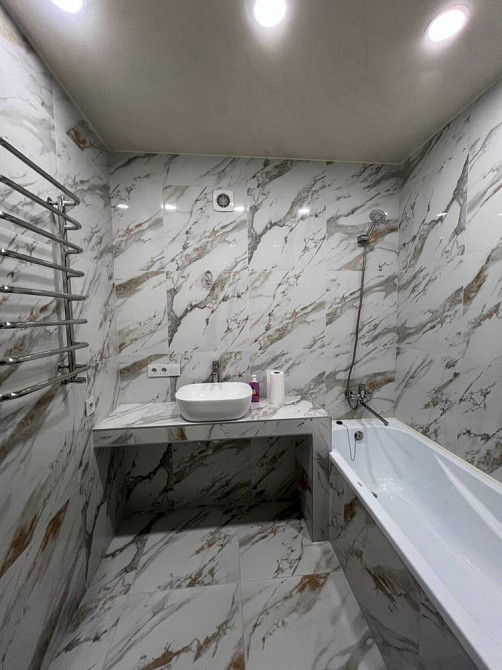 Продам двокімнатну квартиру, на зручному середньому поверсі. Новобудов Ровно - изображение 8