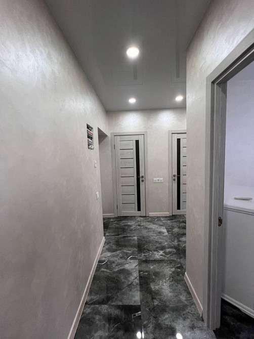 Продам двокімнатну квартиру, на зручному середньому поверсі. Новобудов Ровно - изображение 5