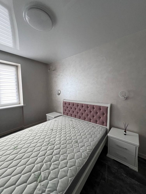 Продам двокімнатну квартиру, на зручному середньому поверсі. Новобудов Ровно - изображение 3