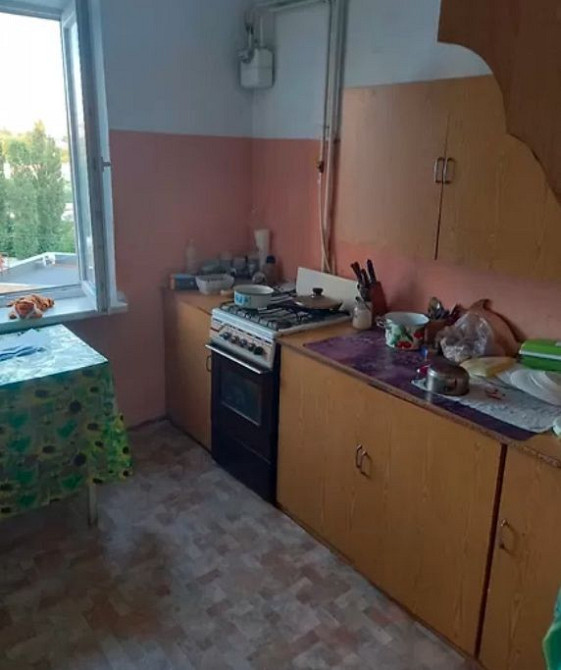 Продам однокімнатну квартиру, на зручному середньому поверсі Ровно - изображение 1