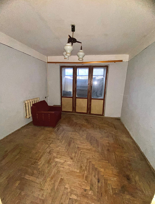 Продається 4-кімнатна квартира без ремонту м.Виноградів Виноградів - зображення 2