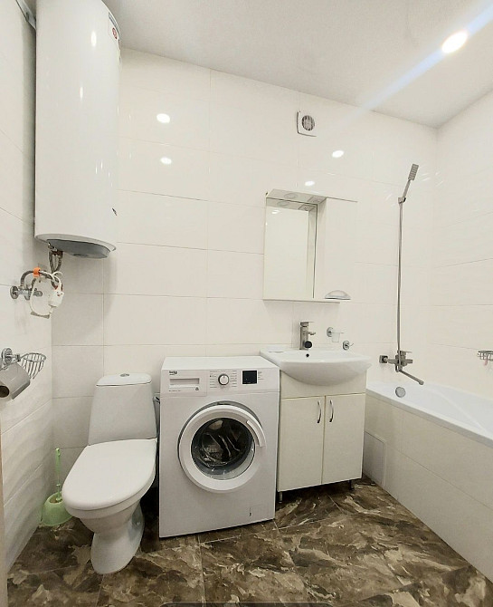 Однокомнатная квартира ЖК радужный новострой Турбоатом дворец спорта Харьков - изображение 8