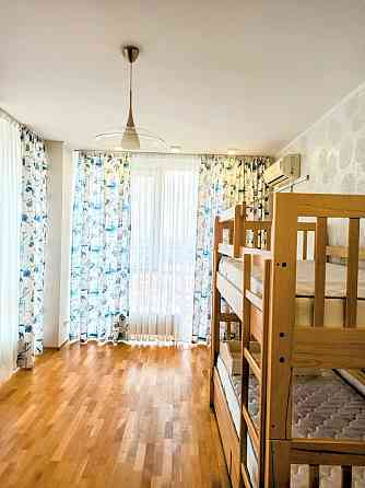 Березняки,видова квартира по вулиці Шумського 5 Kyiv