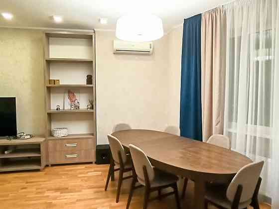 Березняки,видова квартира по вулиці Шумського 5 Kyiv