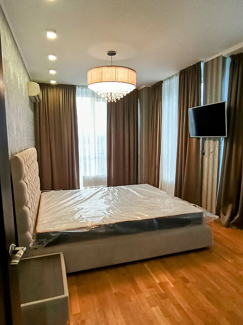 Березняки,видова квартира по вулиці Шумського 5 Kyiv - photo 4