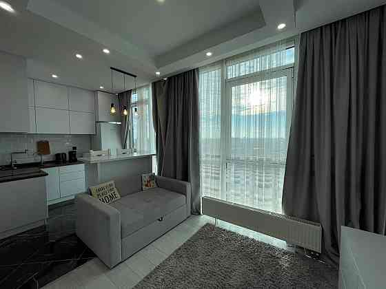 БЛИЗОСТЬ к ЦЕНТРУ 1 - комн Укомплектована Идеально для Бизнеса Одеса