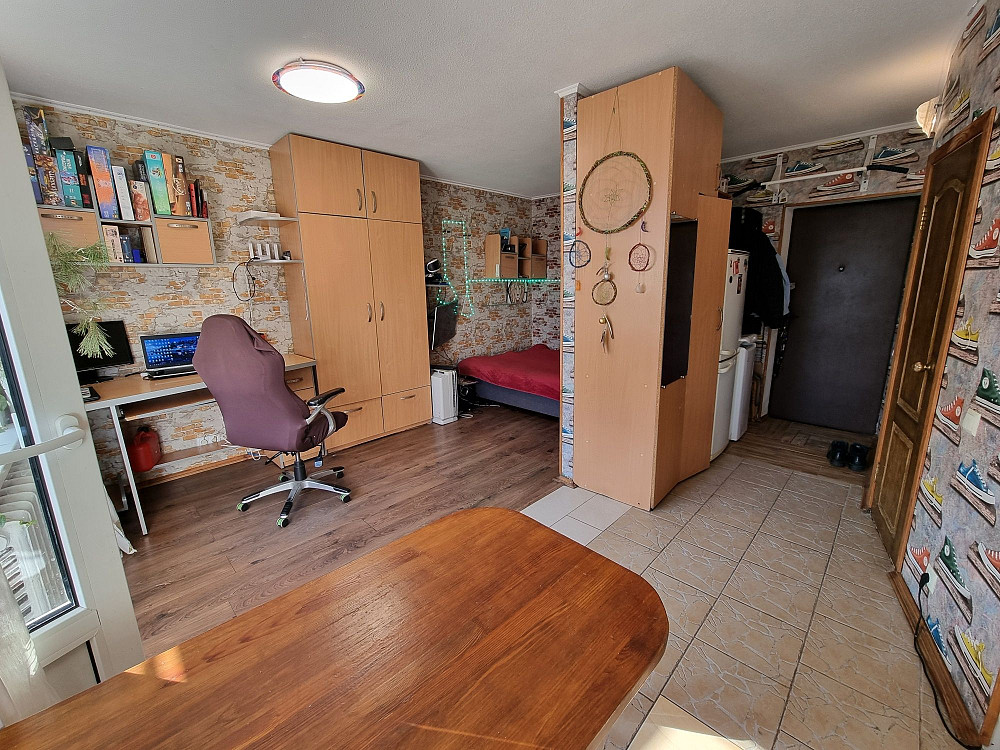 Продається однокімнатна студія, пр. Тичини 11А, Дніпровський р-н Киев - изображение 1