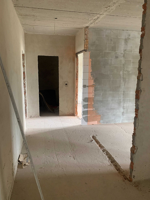 Квартира 2-к, 76м2, без ремонту Броди - зображення 1