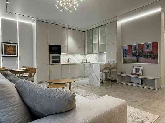 4-кімнатна 119м2 з ремонтом Антоновича 109 Киев