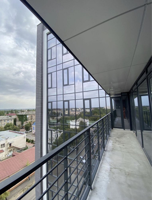 Продам 3 комн. кв. в центре города с видом на Приднепровский парк Кременчуг - изображение 1