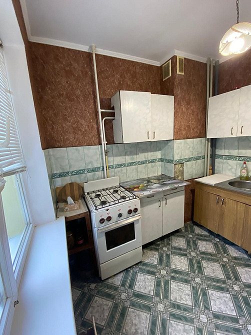 Екс. 2к.  Сади 1, біля АТБ Полтава - изображение 3