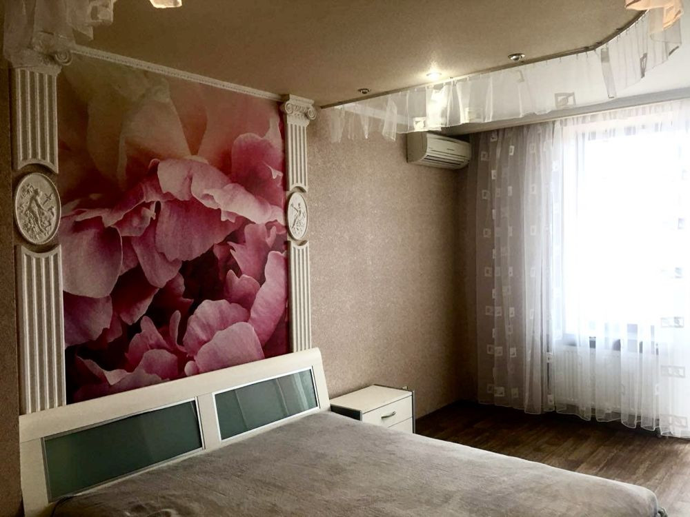 ЭКС ! СОСНОВАЯ ГОРКА  Клочковская 191 -А !  ЖК Розовый Дом 70 м2 Харків - зображення 1